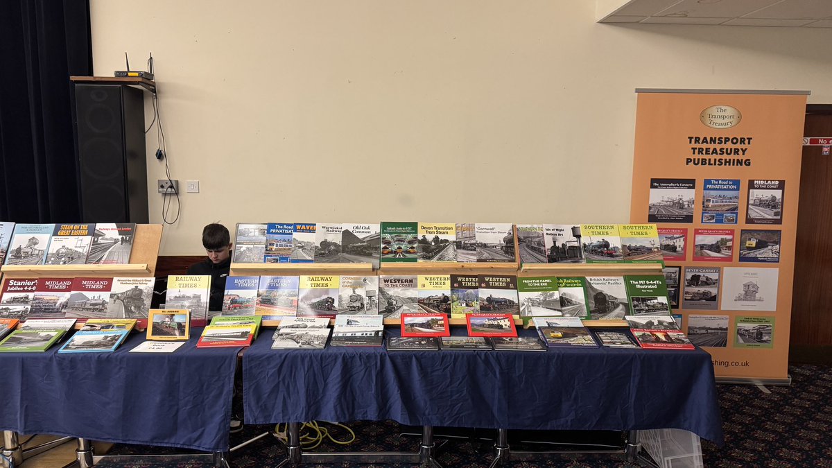 HWDMRS's tweet image. Our MRX25 Spring Model Railway exhibition is open today 10am - 4.30pm. 12 layouts and trade. Thanks to our primary sponsors Transport Treasury Publishing and AGR Model Railway Store #highwycombe
Details at hwdmrs.org.uk/exhibition/