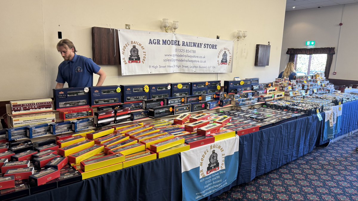 HWDMRS's tweet image. Our MRX25 Spring Model Railway exhibition is open today 10am - 4.30pm. 12 layouts and trade. Thanks to our primary sponsors Transport Treasury Publishing and AGR Model Railway Store #highwycombe
Details at hwdmrs.org.uk/exhibition/