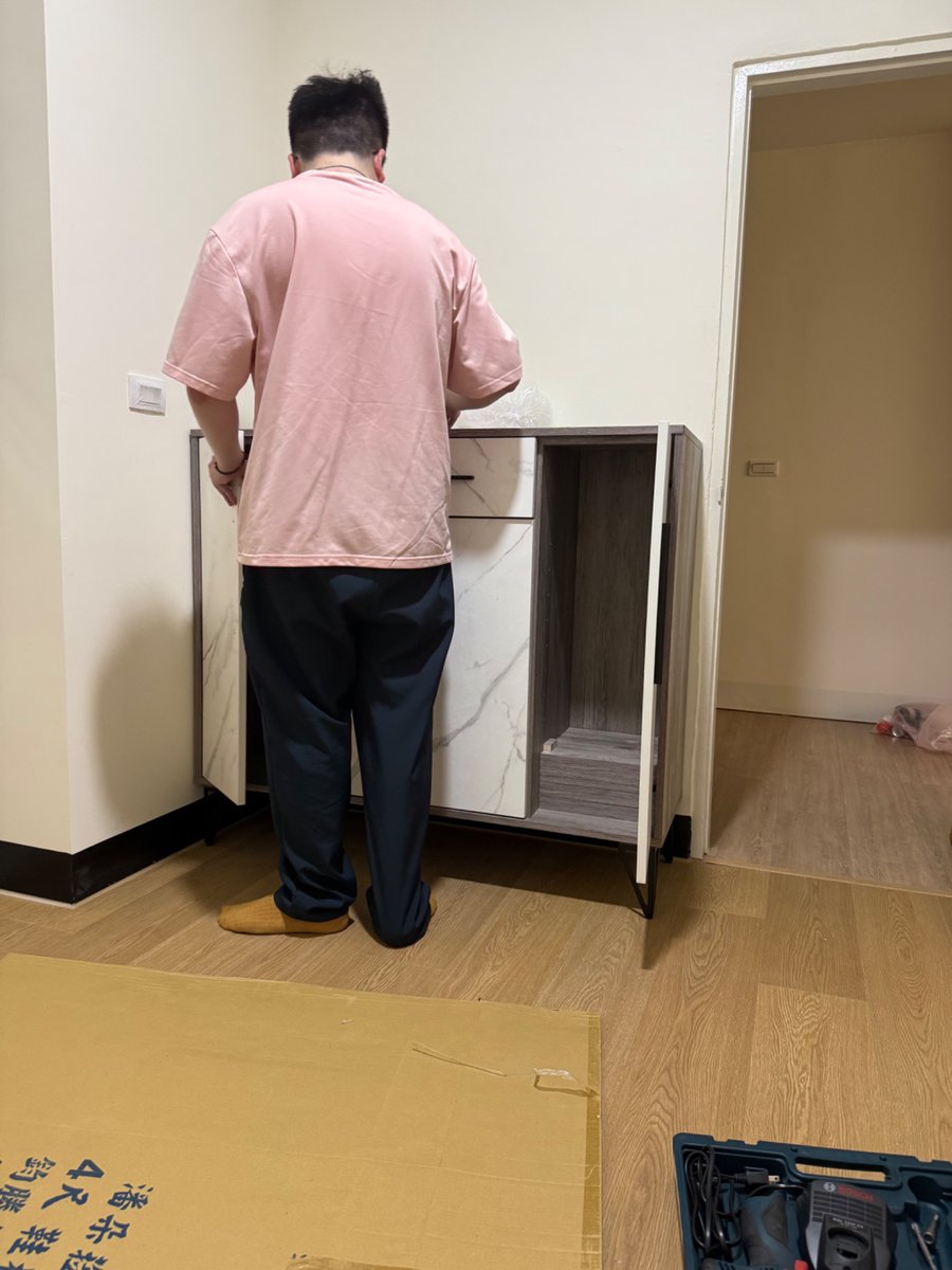 諸葛痞夫 tweet media