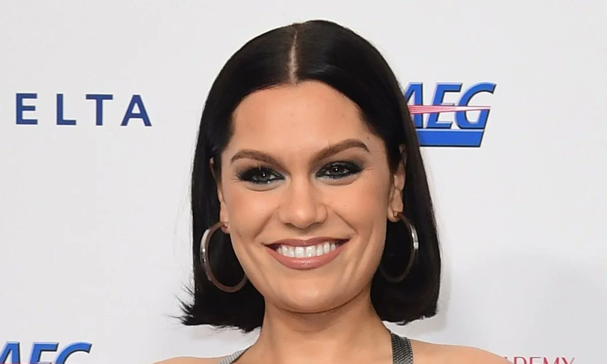 thumbnail-Jessie J