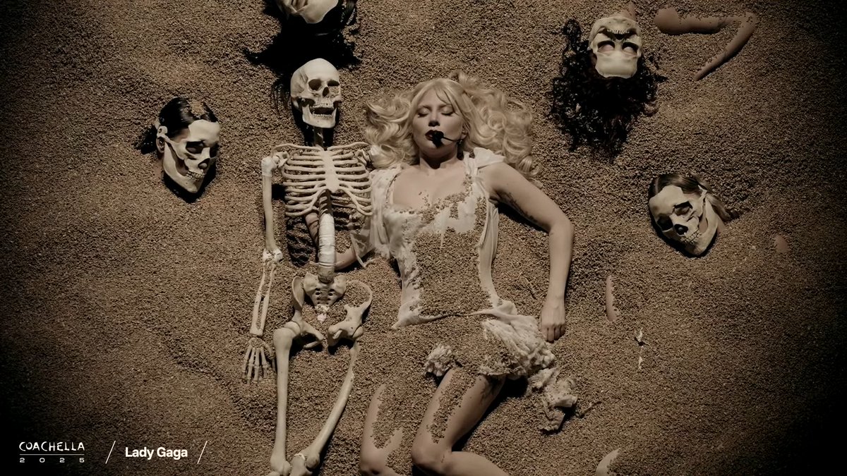 LⱯDY GⱯGⱯ NOW🪞 tweet media