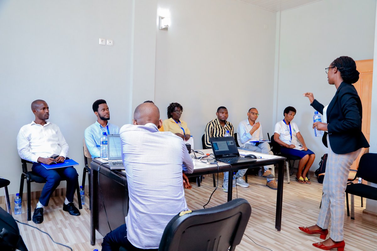 ONGSOPADI's tweet photo. Les participants à cette formation vont s'atteler à innover des activités génératrices de revenus qui pourront financer les objectifs de SOPADI en cas de manque ou insuffisance des financements. https://t.co/dwAC2v1lHj