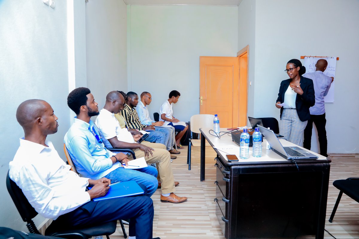 ONGSOPADI's tweet photo. Les participants à cette formation vont s'atteler à innover des activités génératrices de revenus qui pourront financer les objectifs de SOPADI en cas de manque ou insuffisance des financements. https://t.co/dwAC2v1lHj