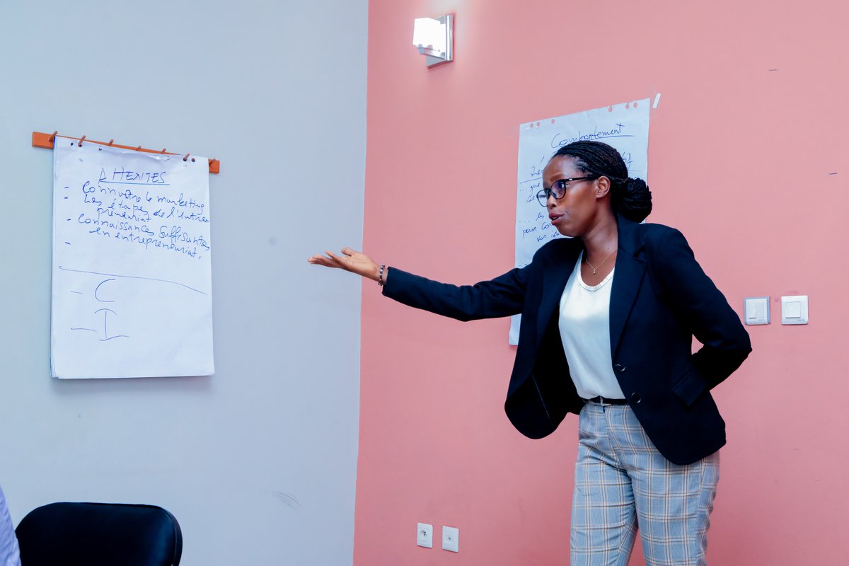 ONGSOPADI's tweet photo. Les participants à cette formation vont s'atteler à innover des activités génératrices de revenus qui pourront financer les objectifs de SOPADI en cas de manque ou insuffisance des financements. https://t.co/dwAC2v1lHj
