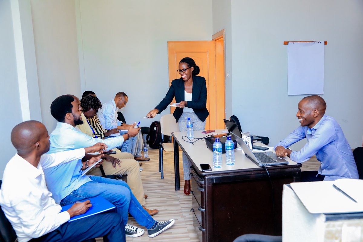 ONGSOPADI's tweet photo. Les participants à cette formation vont s'atteler à innover des activités génératrices de revenus qui pourront financer les objectifs de SOPADI en cas de manque ou insuffisance des financements. https://t.co/dwAC2v1lHj