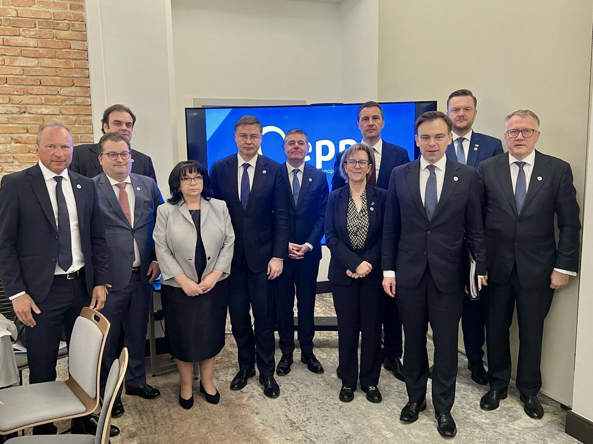 EPP (@epp) on Twitter photo EPP Finance Ministers, chaired by <a href="/VDombrovskis/">Valdis Dombrovskis</a> and <a href="/Paschald/">Paschal Donohoe</a>, met today in Warsaw to prepare the Informal Economic and Financial Affairs Council. They focused on security & defence financing, aiming to a strong and unified European response to evolving global challenges. EPP Finance Ministers, chaired by <a href="/VDombrovskis/">Valdis Dombrovskis</a> and <a href="/Paschald/">Paschal Donohoe</a>, met today in Warsaw to prepare the Informal Economic and Financial Affairs Council. They focused on security & defence financing, aiming to a strong and unified European response to evolving global challenges.