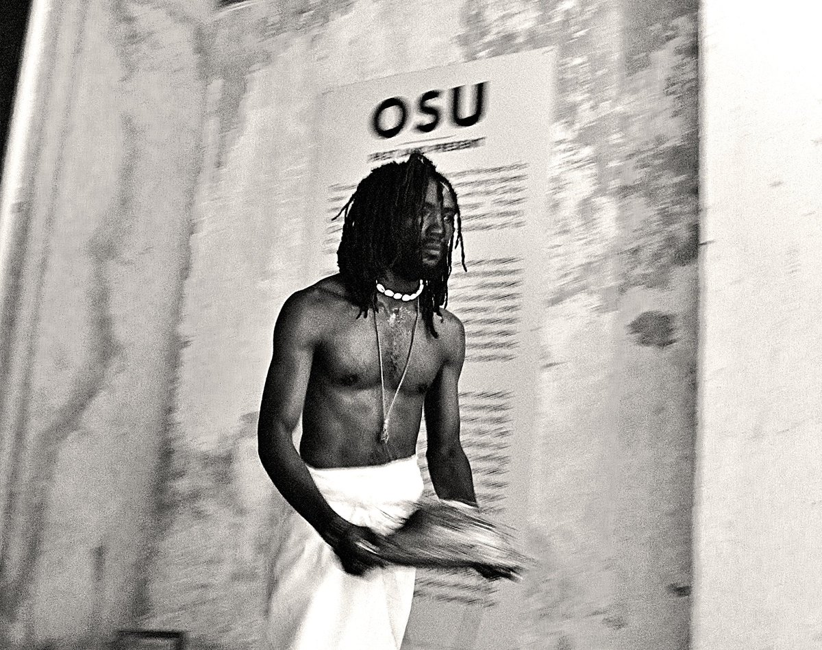 Come vibe with us at Creative Dialogues with NANA Ananse - tonight at The Center, 6-7pm!
#AccraEvents #CreativeDialogues #NanaAnanse #TheCenterGH #Osu #Accra #Ghana #heritage #history #art #artivism #community <a href="/ChristiansborgP/">Christiansborg Archaeological Heritage Project</a> <a href="/MellonFdn/">Mellon Foundation</a>