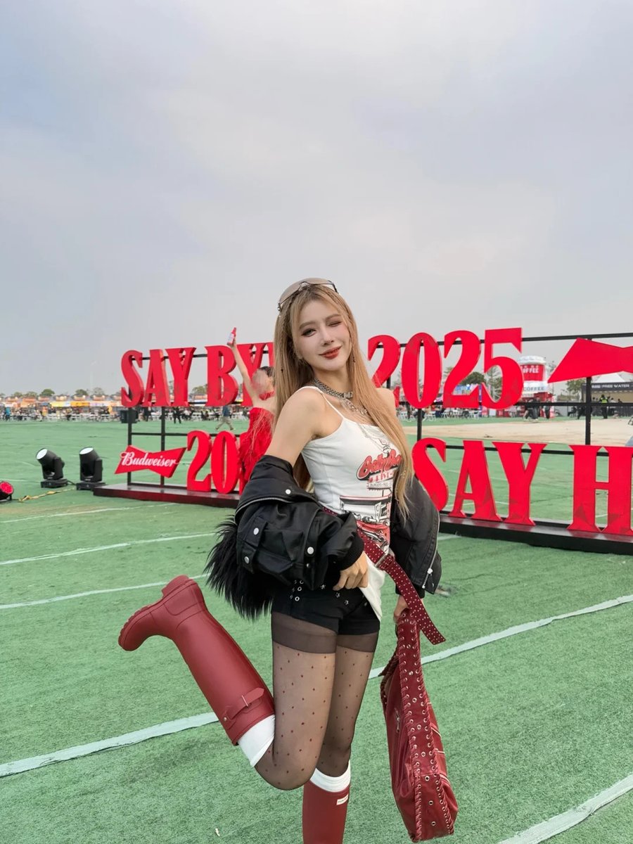 hunterboots_lover (@boots_lover_ai) / Posts / X