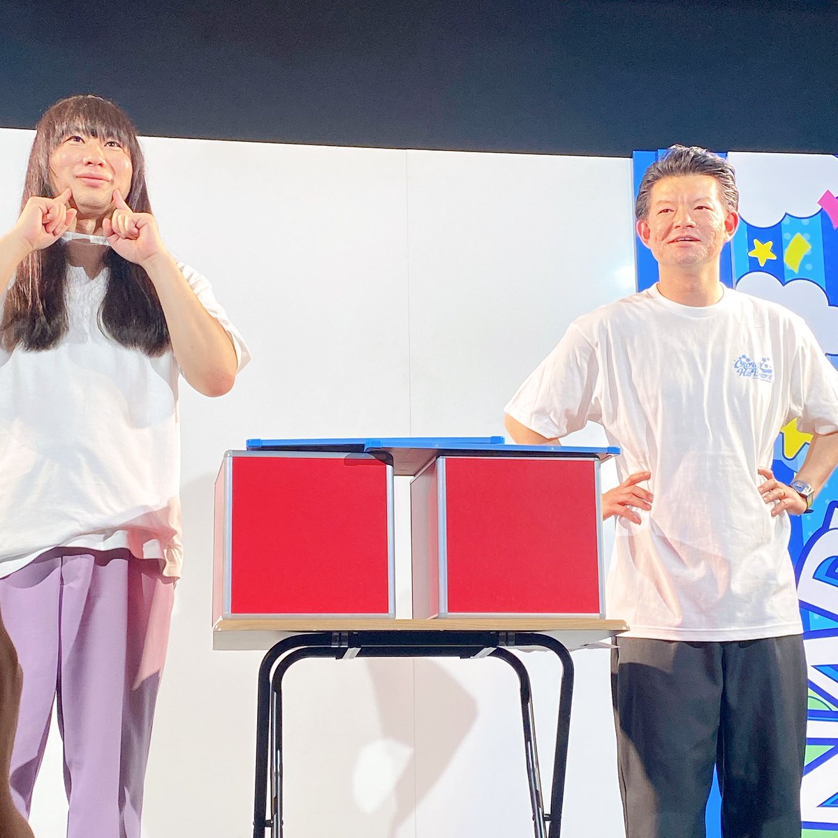 kururi_k's tweet photo. 「かわいいはつくれる」の別解を証明する、ネコニスズのソロライブ。
コント「雰囲気」が、アテ書きここにありという仕上がりで大好物です。ありがとうございました。

 #クラウン2025 https://t.co/ujsT3PF6WW