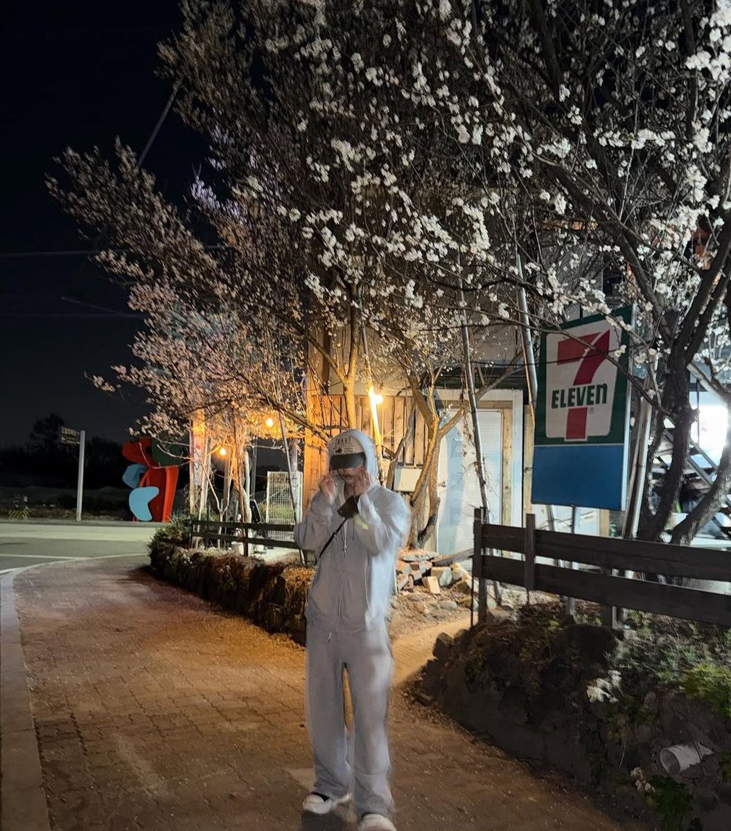 memechanjam's tweet photo. ジョシュア🌸 https://t.co/WQ6eGXJFm3
