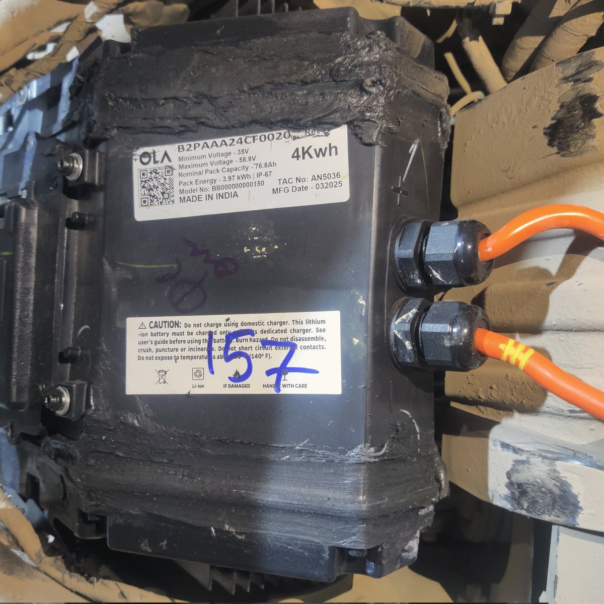 KumarSwajeet's tweet photo. @OlaElectric @bhash I have given my scooter for battery replacement under warranty 17 days back.

Today my battery were changed by your service center kemi chack Patna Bihar but received battery was refurbished pesting on battery battery photo attached.
Please into the matter https://t.co/QG1YPlvBpB