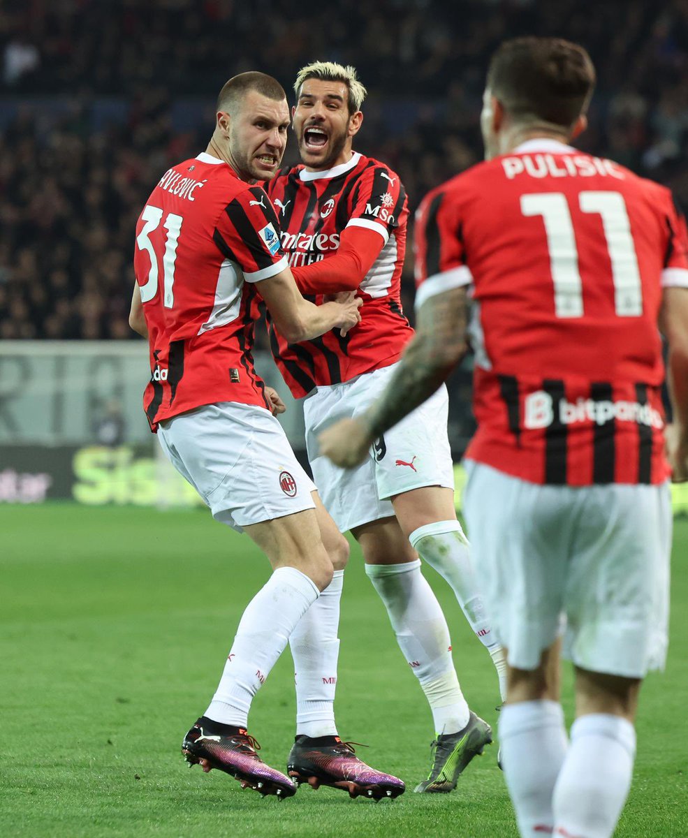 ❤️🖤 This is <a href="/acmilan/">AC Milan</a>!!!! ➕3️⃣ #SempreMilan