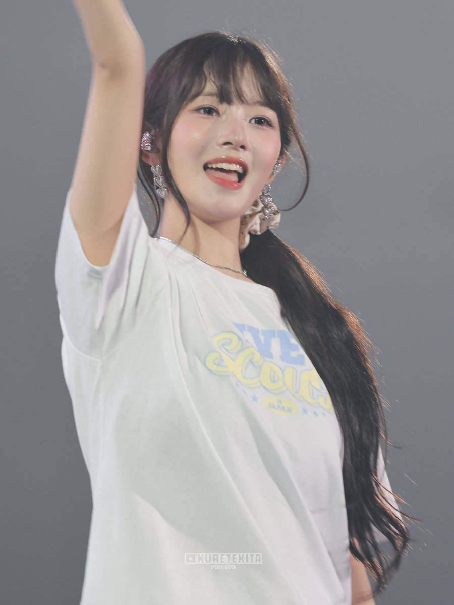 📸 PHOTO ] 250412 | IVE's REI at the 2025 IVE FAN CONCERT ＜IVE