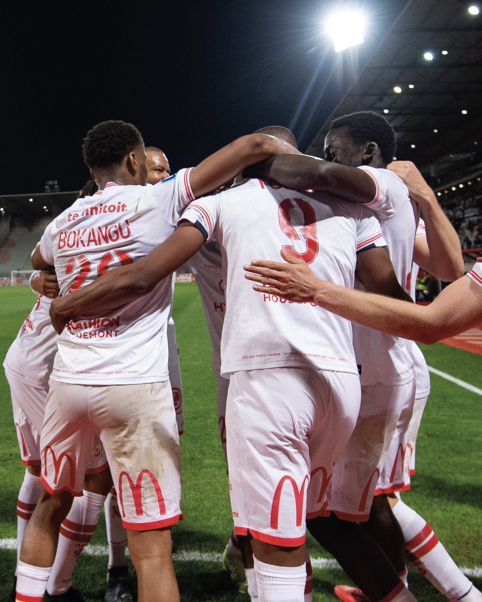 asnlofficiel's tweet photo. #ASNLLBC 1️⃣-0️⃣
Trois points précieux à la maison !
Revivez en images la victoire face à Châteauroux 🤩🔴⚪️
#NationalFFF https://t.co/QDKgO3DkXM