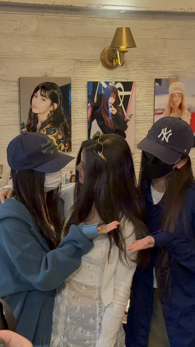 newjeans_loop's tweet photo. Daerin.                                Dahye https://t.co/EfPgP1yaty