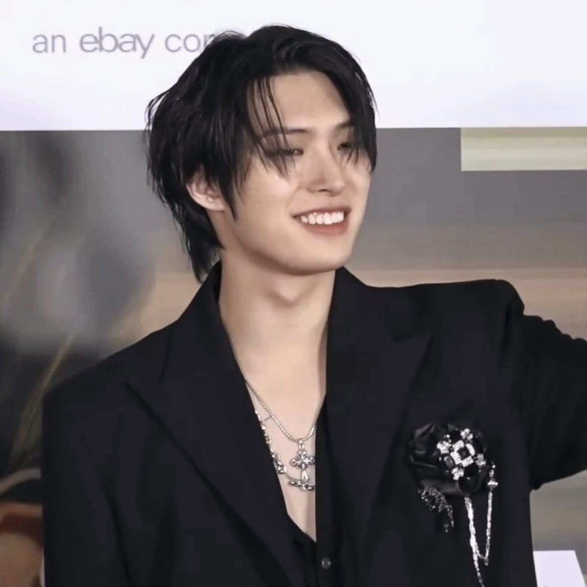 mingifeeds's tweet photo. he’s so cute #mingi https://t.co/bBN3TLzPHV