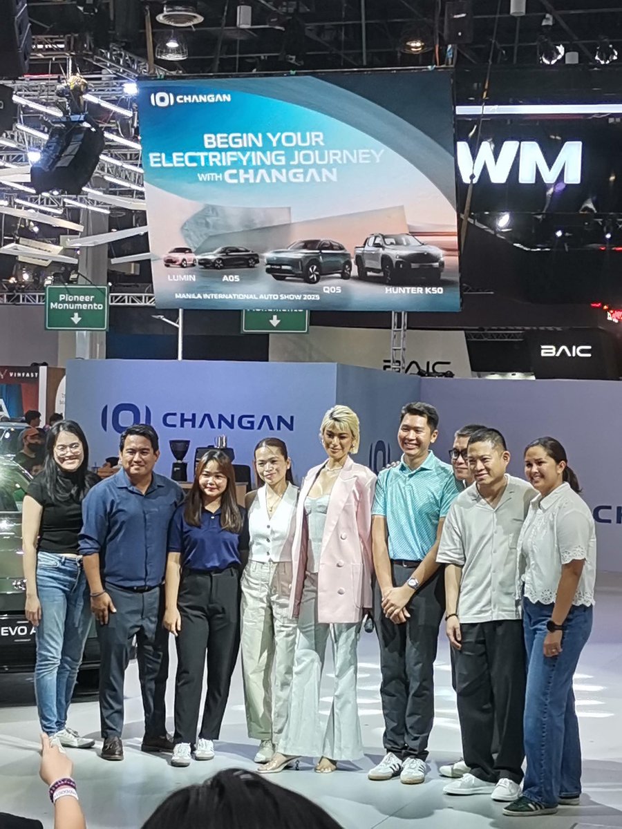 PordeePH's tweet photo. [04.12.25] UPDATE
Team @michellemdee 

All eyes were on Michelle Dee as she made a stunning appearance at the Changan booth during the Manila International Auto Show held at the World Trade Center in Pasay. 

Her effortless elegance and commanding presence perfectly matched the bold innovation and sleek design of Changan’s latest automotive lineup. 🏁👑

Thankyou Admin 📸 Ry

#PorDee #PordeePhilippines #PorDeeFamily #AnntoniaPorsild #MichelleDee #แอนโทเนียโพซิ้ว #แอนโทเนีย