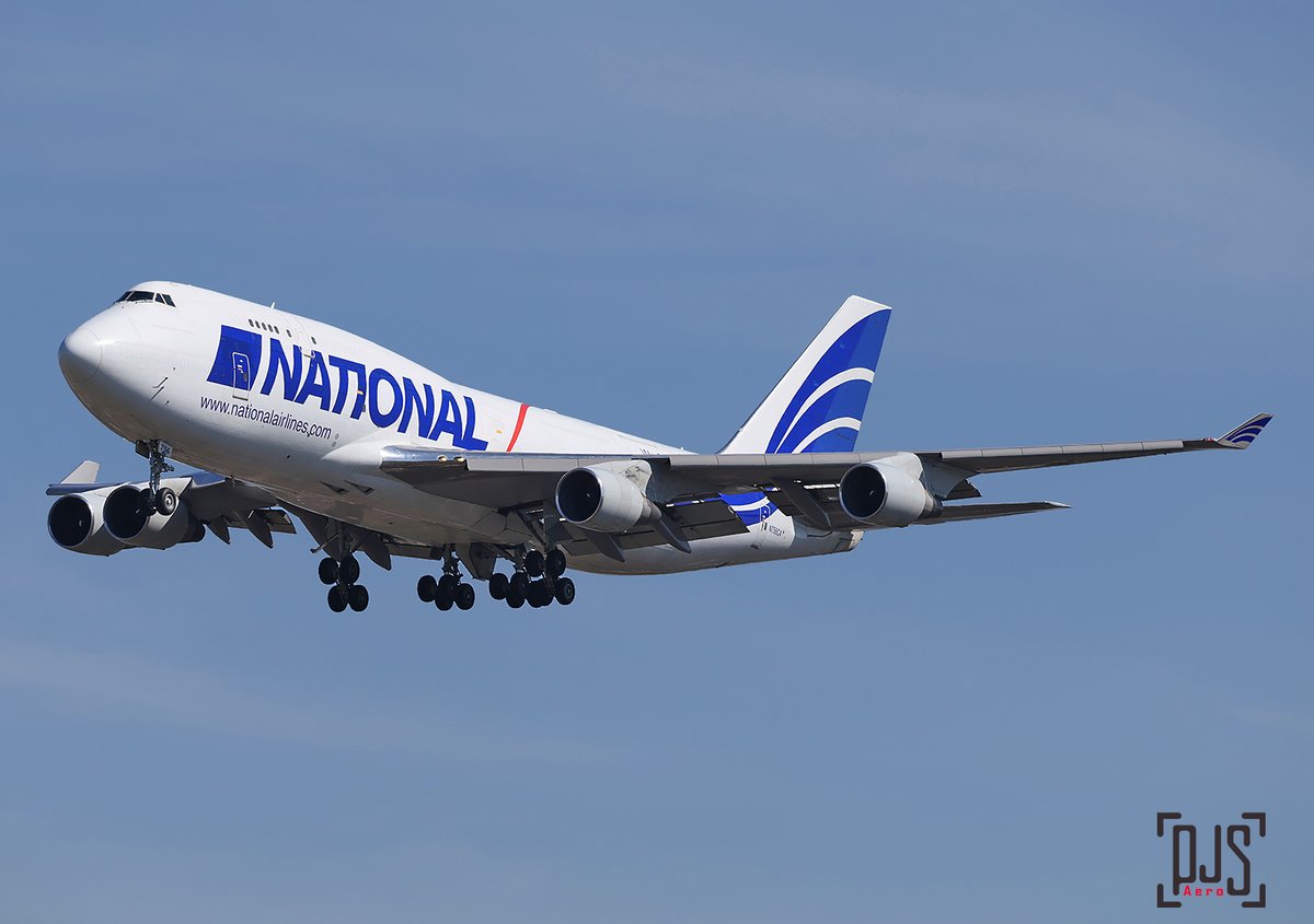Peter_Smithson's tweet photo. Unusual but very welcome visitor to @HeathrowAirport yesterday just after lunch time. National Airways B747-412BCF N756CA. Delivered new to Singapore Airlines as 9V-SMM in 1992, she is still earning her keep as a freighter. #b747 #QOTS #avgeeks https://t.co/XGwdMNV75e