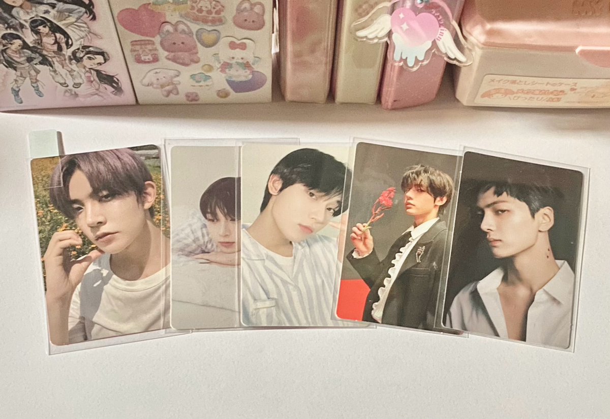 1uvlockr's tweet photo. wts lfb ph QUITTING SALE

take all for 2k ( can nego )
⤷ need funds asap
payo ( prio ; 1,700 ) / dop

open thread for more inclus

🎀 photocards enhypen newjeans packing mats bns kpop etc horanghae indemand noot peace sunoo heeseung ot7 freebies haerin collbook collect book deco https://t.co/wpU5nZBAPr