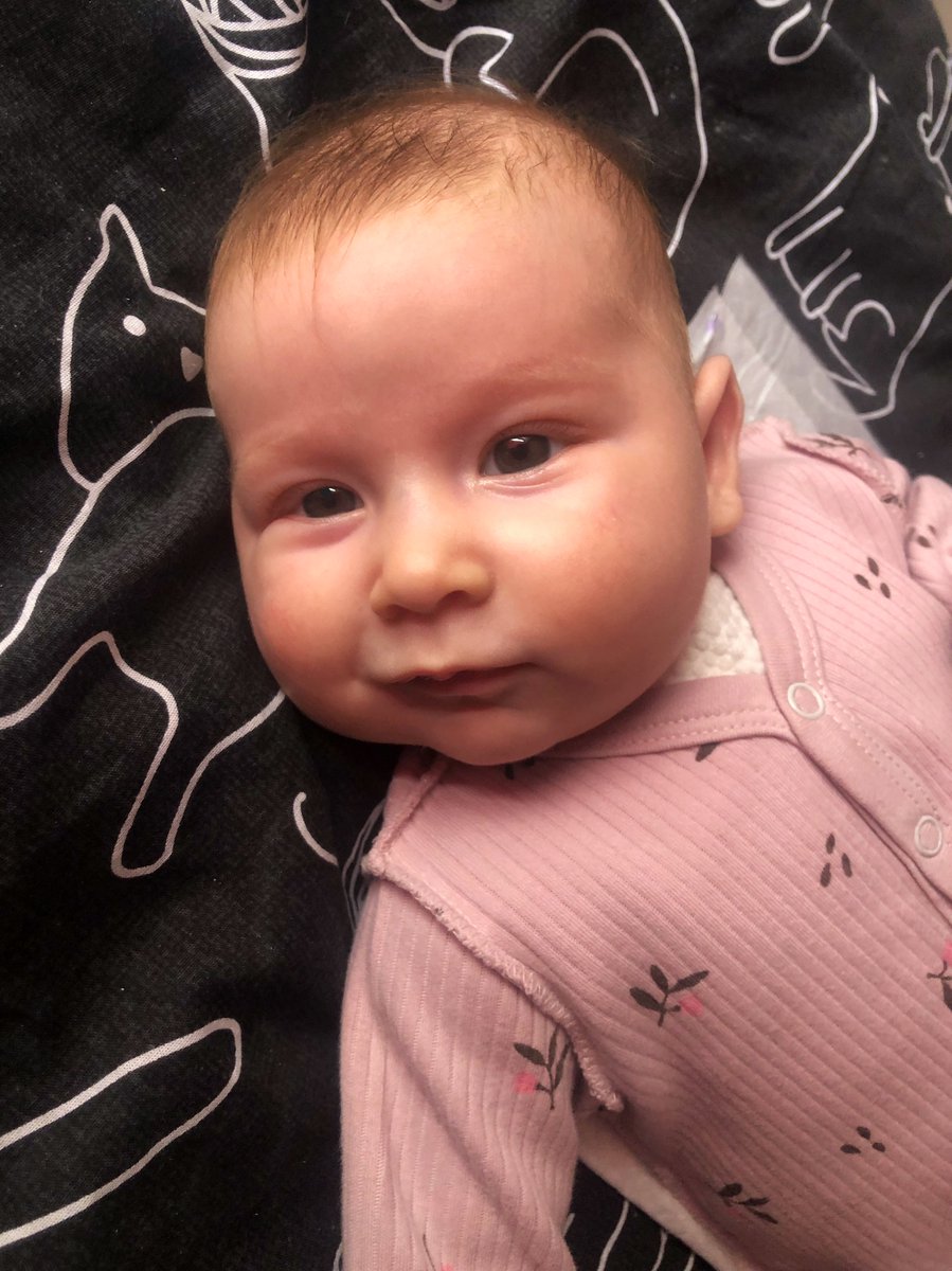 вчера мама спела мне Проклятый старый дом КиШа и я обкакалась 🙂

а у вас как дела?