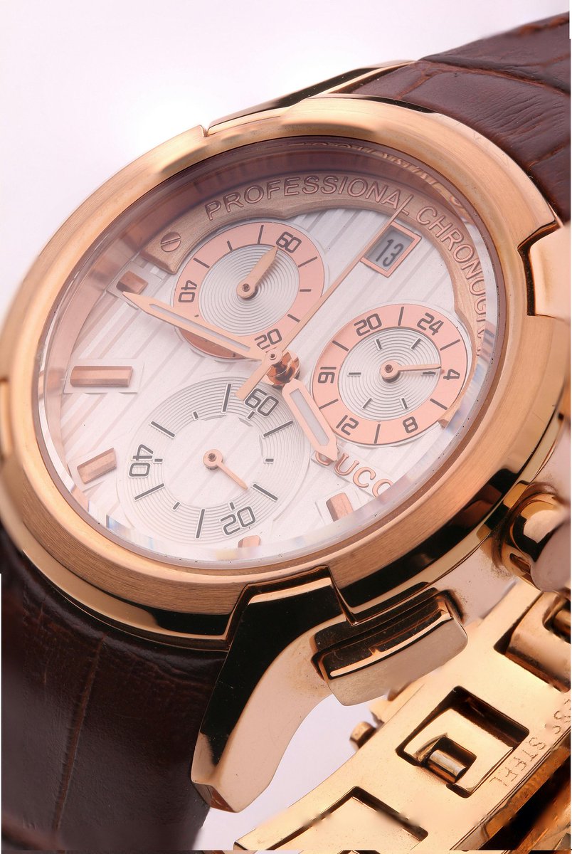 MarlaWinfr20867's tweet photo. of horology. From classic designs to innovative complications, there's a Patek Philippe for every taste.  

Anyone else a watch enthusiast? What are your favorite brands or styles? 

#watchmaking #luxurywatches #PatekPhilippe #timepieces https://t.co/OJ9kcK5Lrt