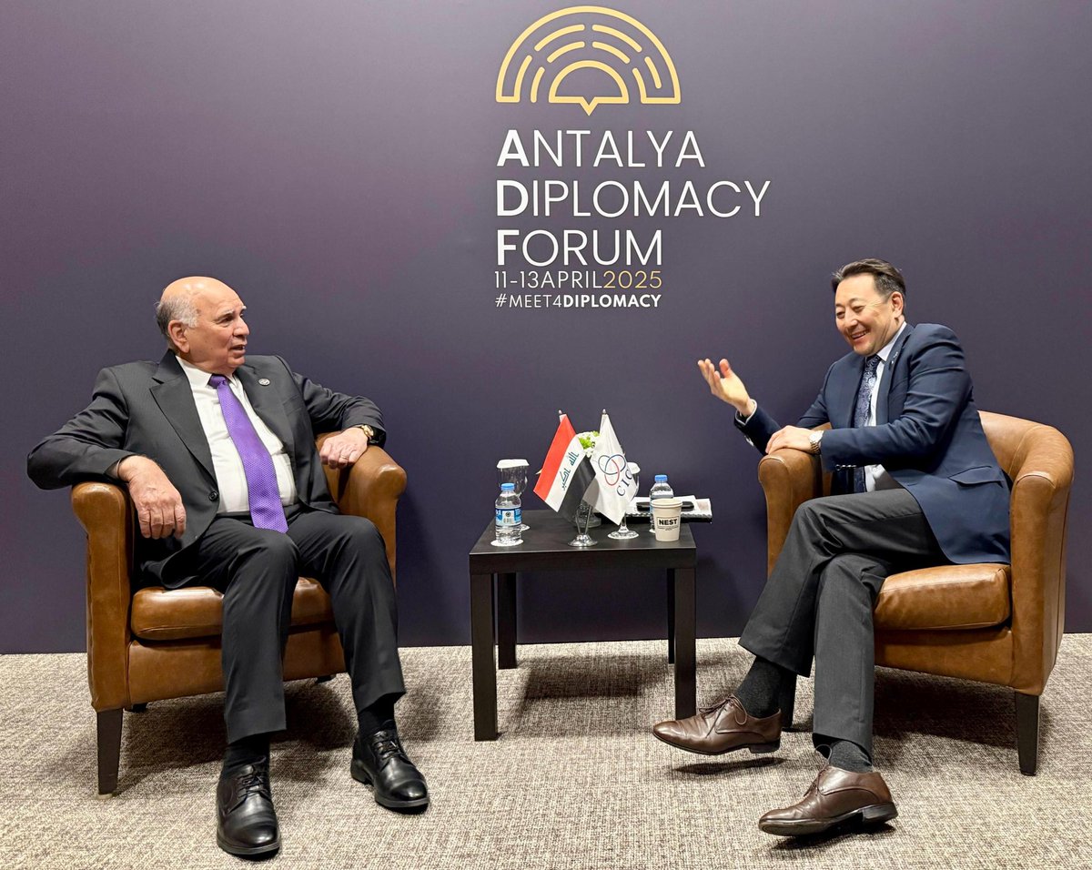 KairatSarybay's tweet photo. Delighted to have productive exchange w/ H.E. Mr. Fuad Hussein, DepPM & FM of #Iraq

Grateful for 🇮🇶’s contribution to #CICAFund & bid to co-coordinate combating #terrorism

Encouraged by #Iraq’s support to #CICATransformation, including through future joining to Convention on Privileges & Immunities