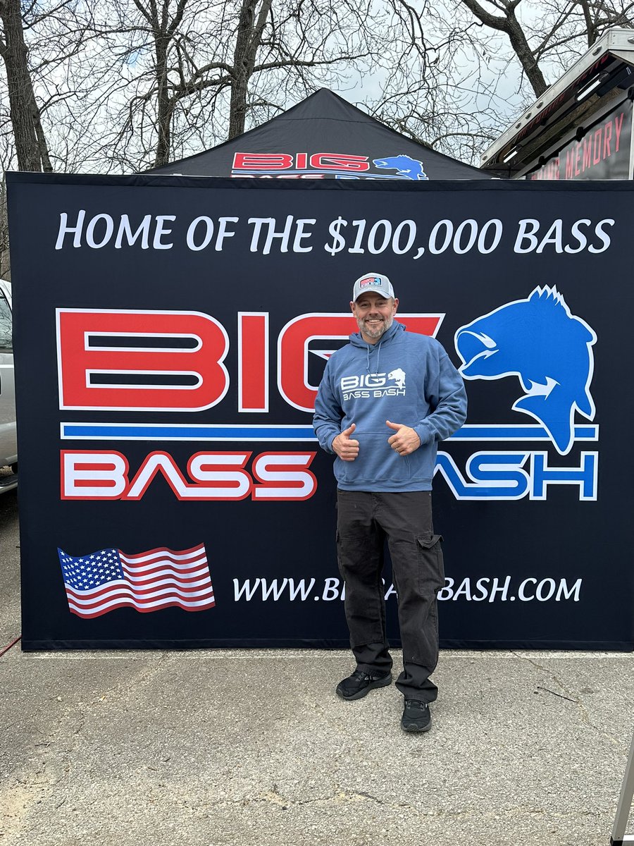 tcgood's tweet photo. It's tiiimmeeee..... @Bigbassbash https://t.co/cW9oSTHMZv