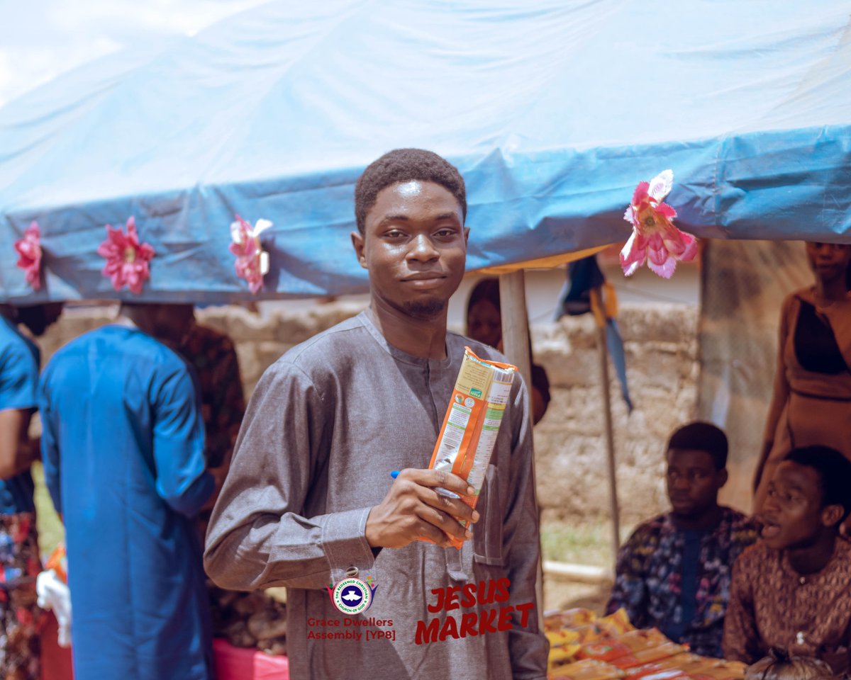rccggda's tweet photo. Dear Family members, we hope you stay eased and continue to enjoy God's provisions.
- We love you dearly ❤️
Church bazaar was that place to be! 🥰🤗
#jesusmarket
#churchbazaar
#rccggda
#rccgglobal https://t.co/mZ3hCmCmet