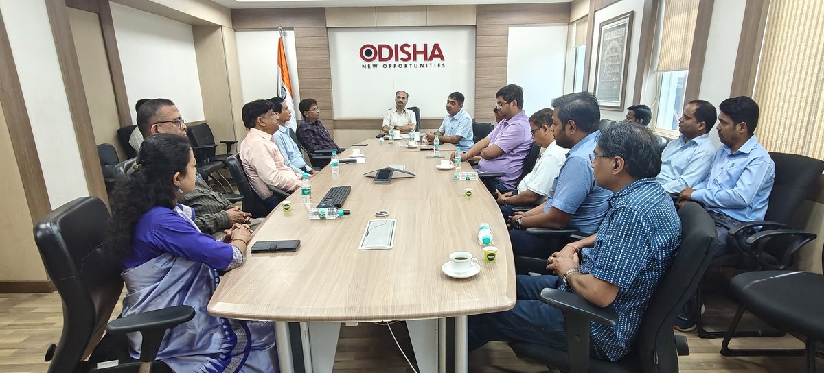 idco_odisha's tweet image. Additional Chief Secy, Industries Dept, Shri Hemant Sharma, and #IDCO MD, Shri Bhupendra Singh Poonia addressed the 52nd #IPICOL foundation day celebration and shared their valuable insights for the next year.