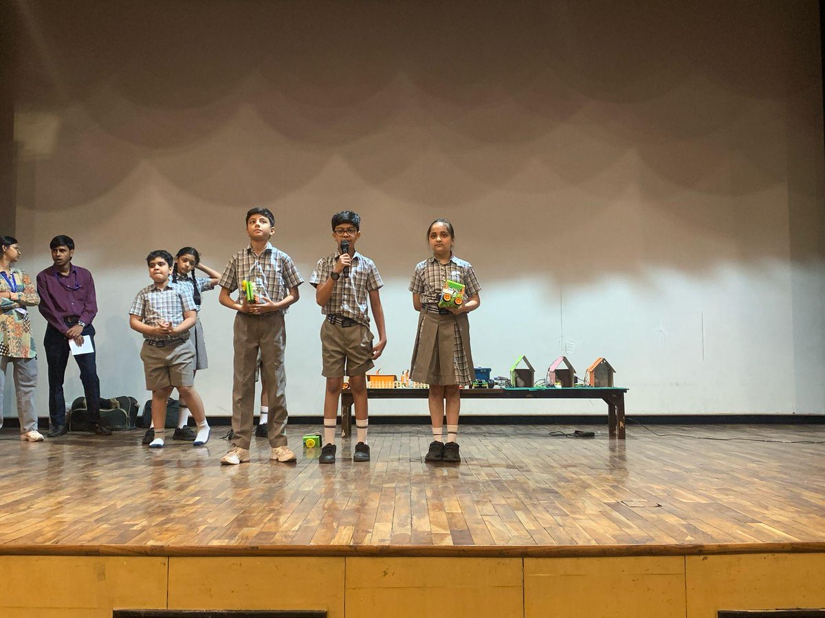 NidhiCh58935243's tweet image. Igniting minds, shaping innovators! The 2025–26 Orientation of the Robotics &amp;amp; Coding Club set the tone for a year full of creativity &amp;amp; learning. From Smart Dustbins to Drones and Kisaan Suvidha,  student showcases brought STEM to life #TechInEducation #ATL @AIMtoInnovate @sdg4all