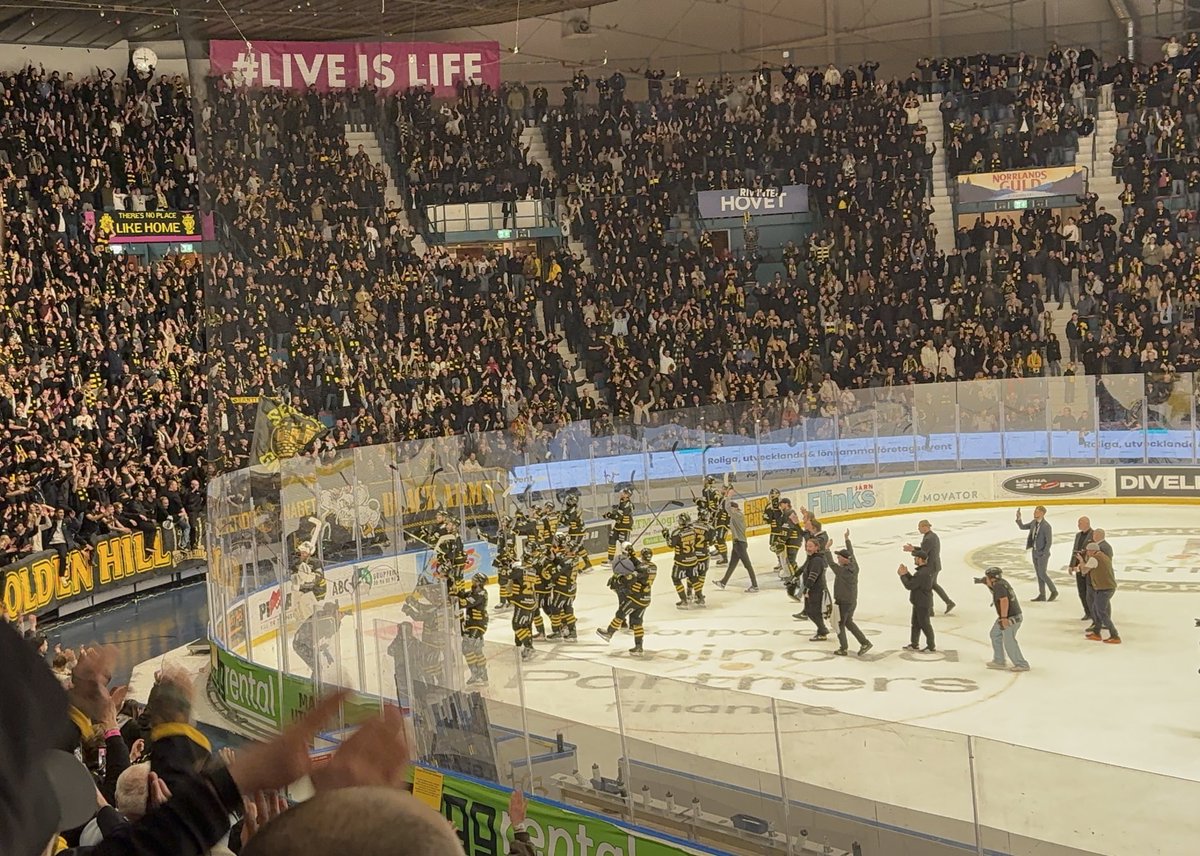 Mikael Kroon tweet media