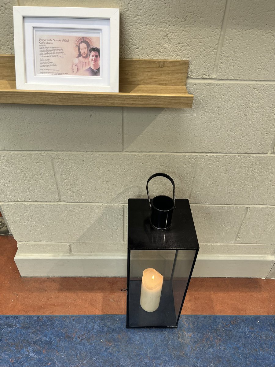 Coláiste Íosagáin tweet media