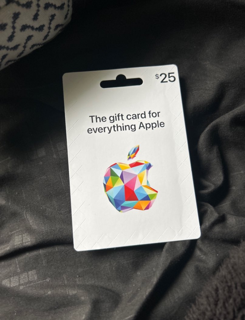 Anyone available 
I got only $25
No scams please