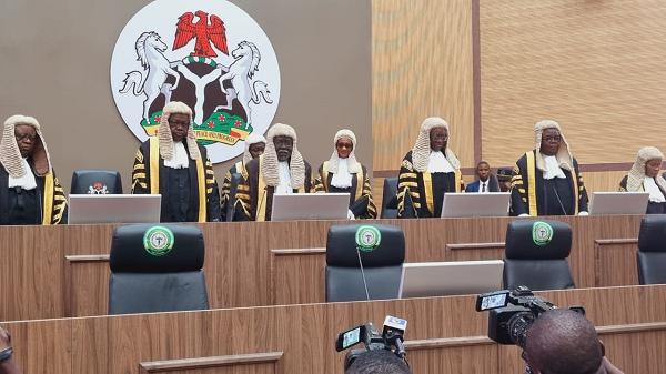 thecableng's tweet photo. OPINION BY DAVID BASSEY ANTIA: Rivers emergency rule: How final is the finality of the supreme court? | TheCable https://t.co/D1POIVJEm2 https://t.co/lAi7rp85Zd