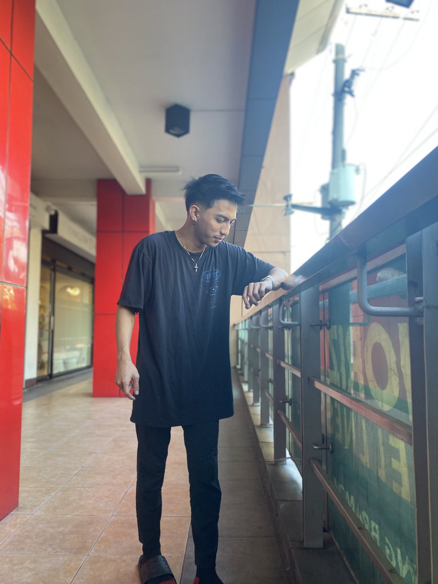 Kurt052922's tweet photo. Kurt is on duty at the @HorizonKamuning @Horizon_kmning2 
Dm me For Reservation😉 https://t.co/MfoIfEq2aR