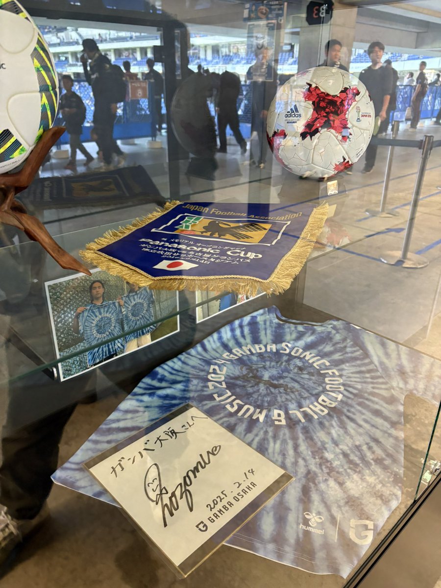 確認しました！ B4ブロック壁側（ライブ時ステージだった方）に藤井風