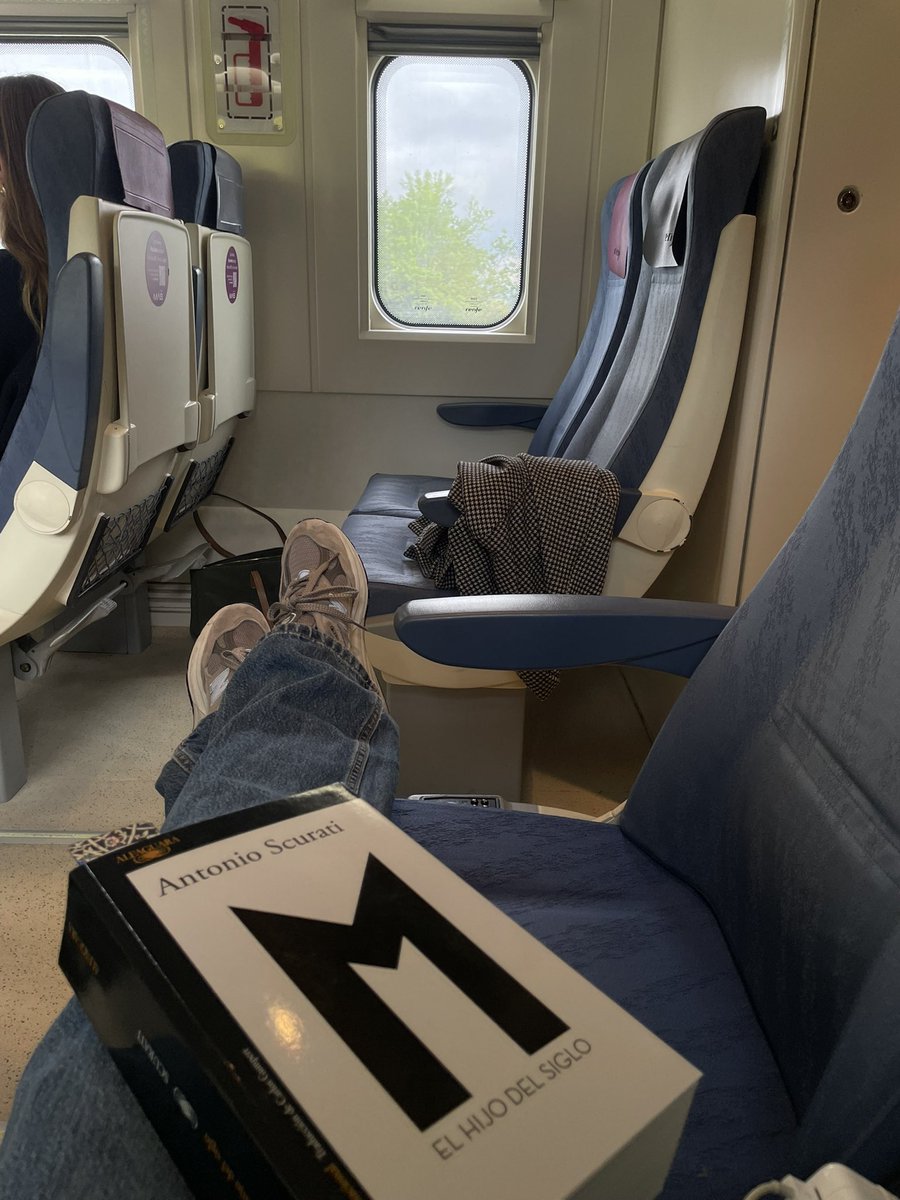 Lecturas breves para vacaciones y viajes en tren.