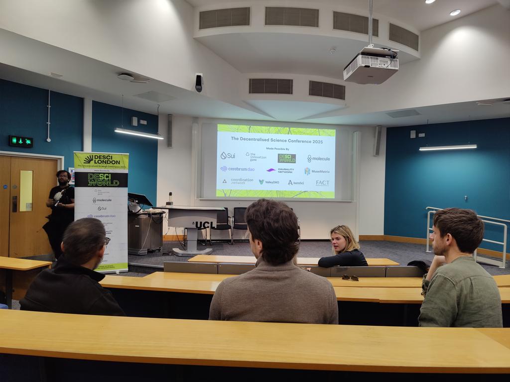 Justin Clark-Casey tweet media