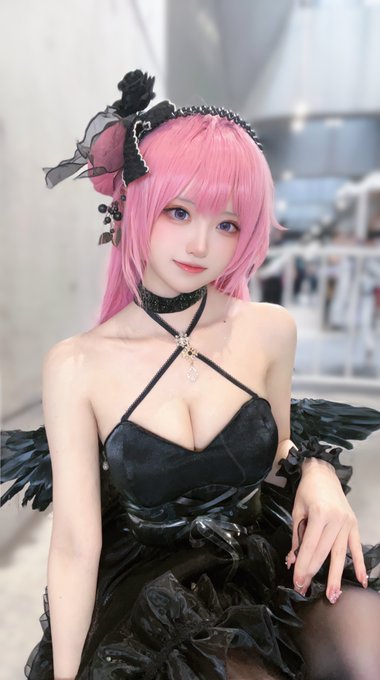 Twitterのコスプレ画像13