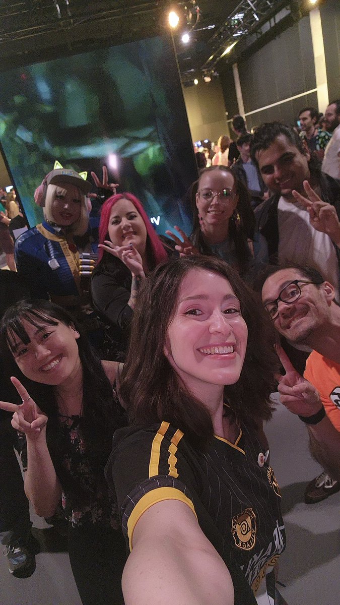 DaniellaMakesThings tweet media