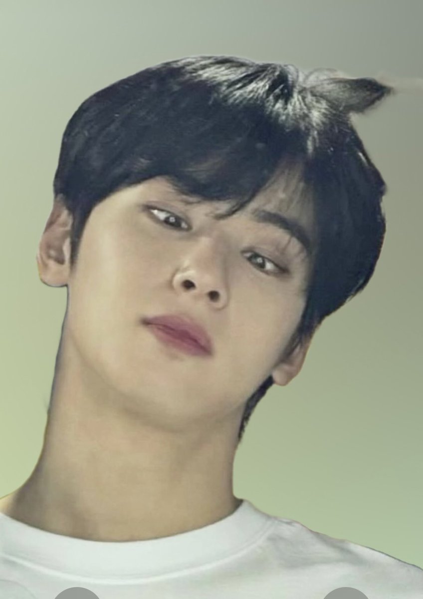 FanpageTepa's tweet photo. FELIX 💄🤭 is now trying to recruit Eunwoo as their brand model 🫠💎💥

"Hyung! EunWoo! 
I really want you to be the model for our Beauty of SSG!
You’d be a perfect match for the image!"
#FELIXEUNWOO
#bossg_
#SSGCOM
#CHAEUNWOO #차은우 https://t.co/KstPe6snIi