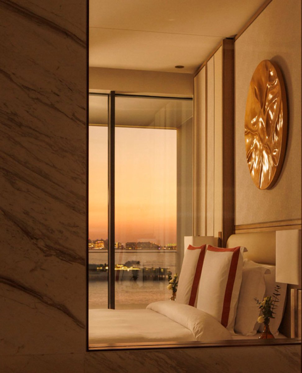 First look at Jumeirah Marsa Al Arab – a brand new beachfront resort that opened its doors on 14th March 2025.

Think dazzling views from every angle, thoughtfully designed interiors, and spacious terraces made for soaking up the sunshine. ☀️

📧 anna.p@travelosophers.com