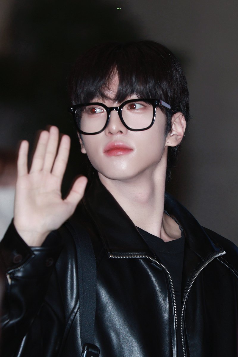 250412 GMP #유준
바유👋🏻
#정유준 #YUJUN #xikers #싸이커스
