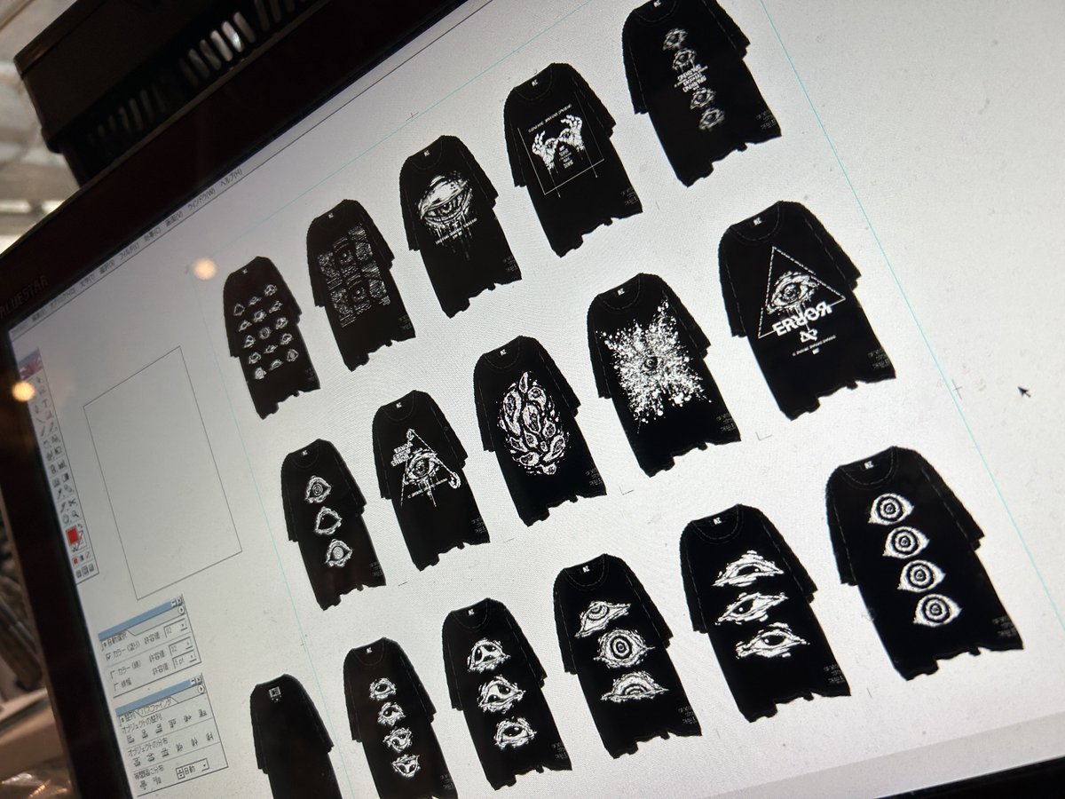 毎年恒例BIG Tシャツのオーダー準備👁‍🗨
今年はこのラインナップで決まり○

newタイプ3種います👁‍🗨👁‍🗨👁‍🗨

19日からの予定👀♩