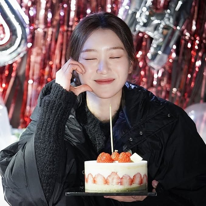 ୨ৎ (@heartforjiho) on Twitter photo 