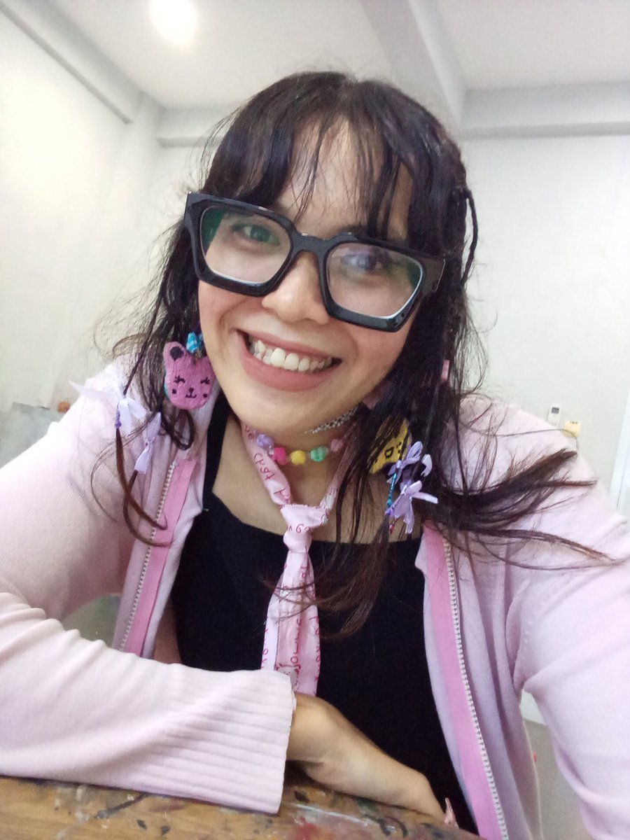 dhewirattna's tweet photo. 😘💖✨🎠🎀 https://t.co/03gJnm2kUr