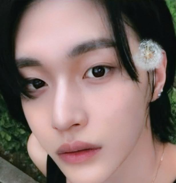 mewinurhart's tweet photo. 🩷🪽 — #PROMNIGHT_VCS
, Little elf with her dark EM0 elf boyfie ( @N0NGF13WZ ) 🧝🏻‍♀️ https://t.co/NxHjXthhkW