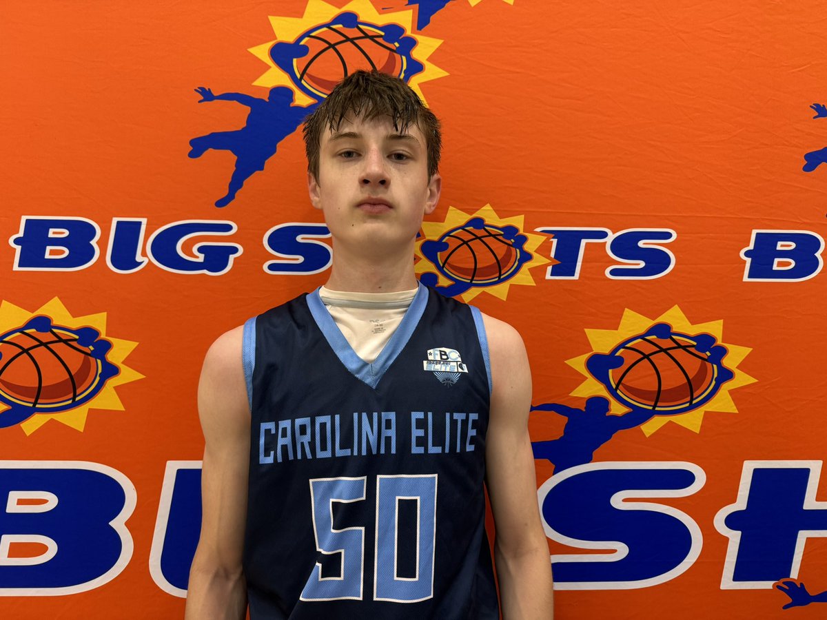 BigShotsGlobal's tweet photo. #BigShots #RisTipOff

14U Final

Carolina Elite 67
#13 Gabe Cleto 17pts
#50 Gradyn West 16pts
#0 Chase Medford 13pts

Mistake 42 https://t.co/qWLjuMiWX1