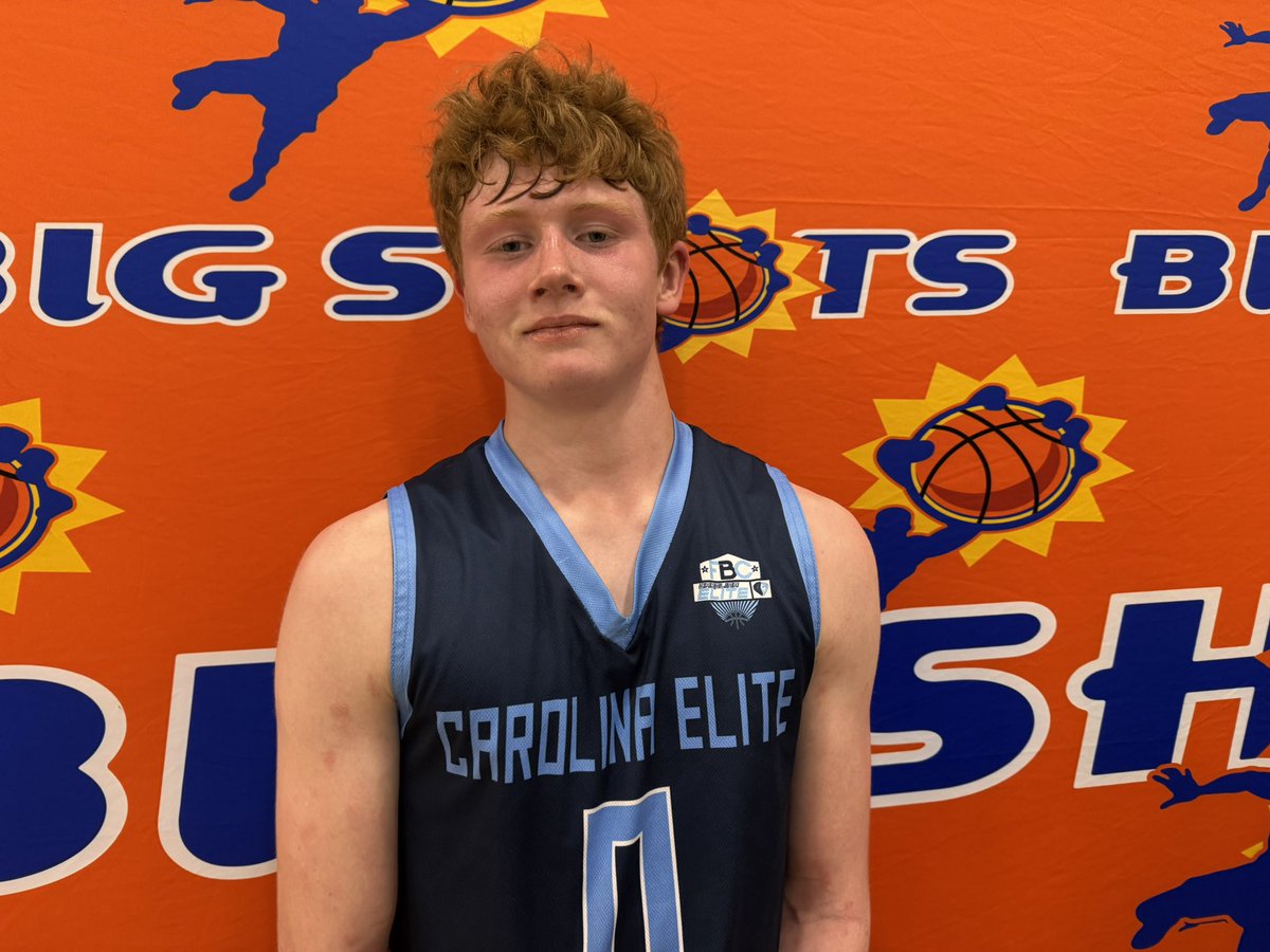 BigShotsGlobal's tweet photo. #BigShots #RisTipOff

14U Final

Carolina Elite 67
#13 Gabe Cleto 17pts
#50 Gradyn West 16pts
#0 Chase Medford 13pts

Mistake 42 https://t.co/qWLjuMiWX1