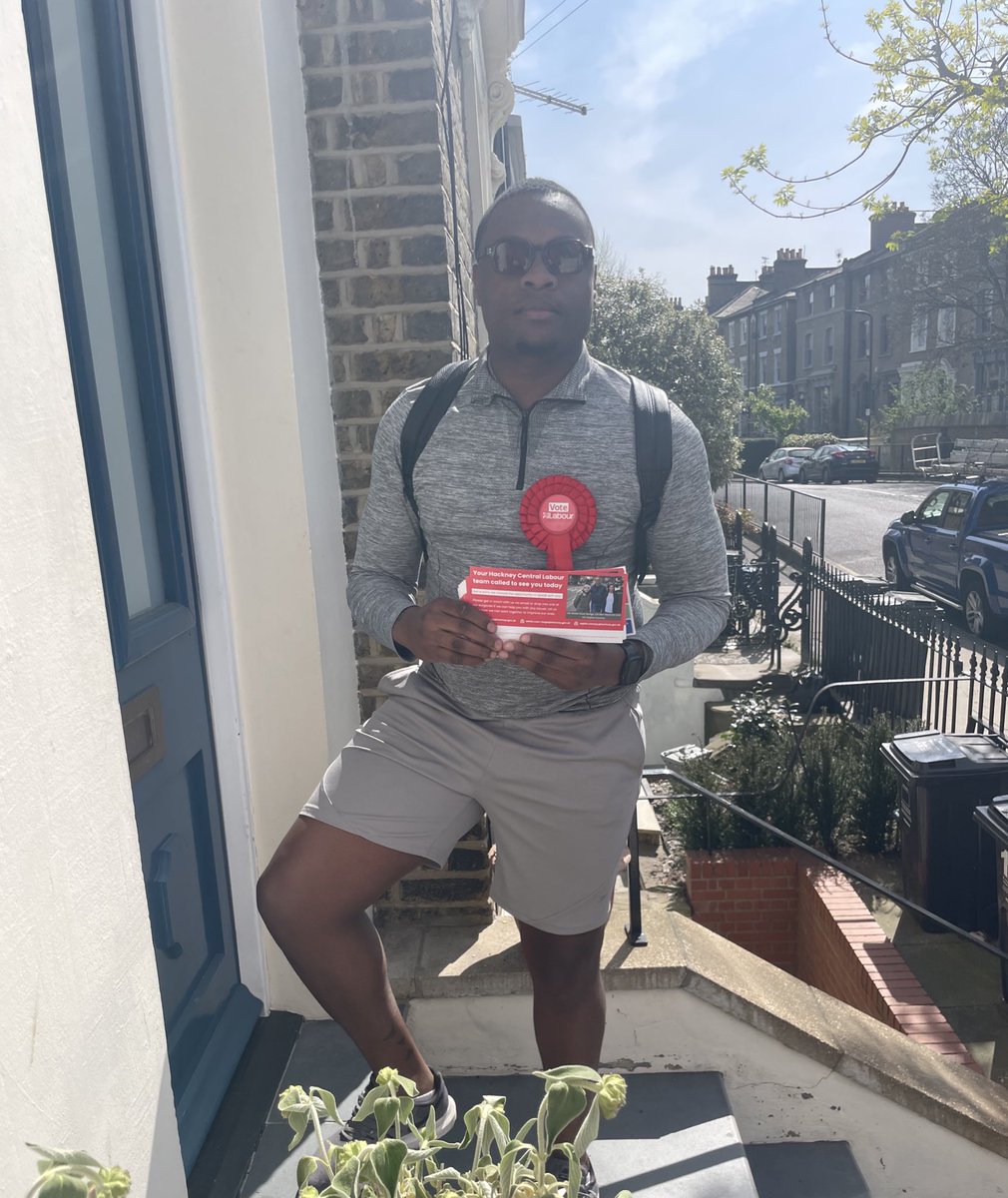 EmmanuelAk_'s tweet image. Sunny afternoon ☀️, in Hackney Central Ward today. Loads conversations on Greenwood Rd relating to @hackneycouncil’s Green agenda &amp;amp; more positive responses regarding the new investments a Labour run council are providing for residents in Hackney. 🌹